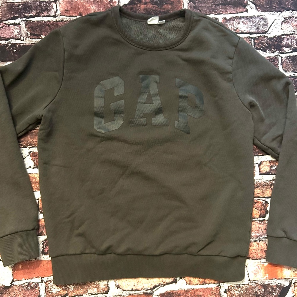 GAP Women’s Olive Crewneck Sweatshirt